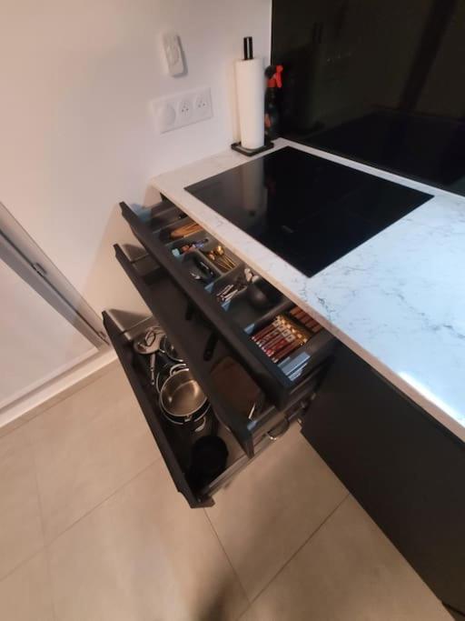 Appartement Neuf Moderne + Parking, Geneve Saint-Genis-Pouilly Extérieur photo